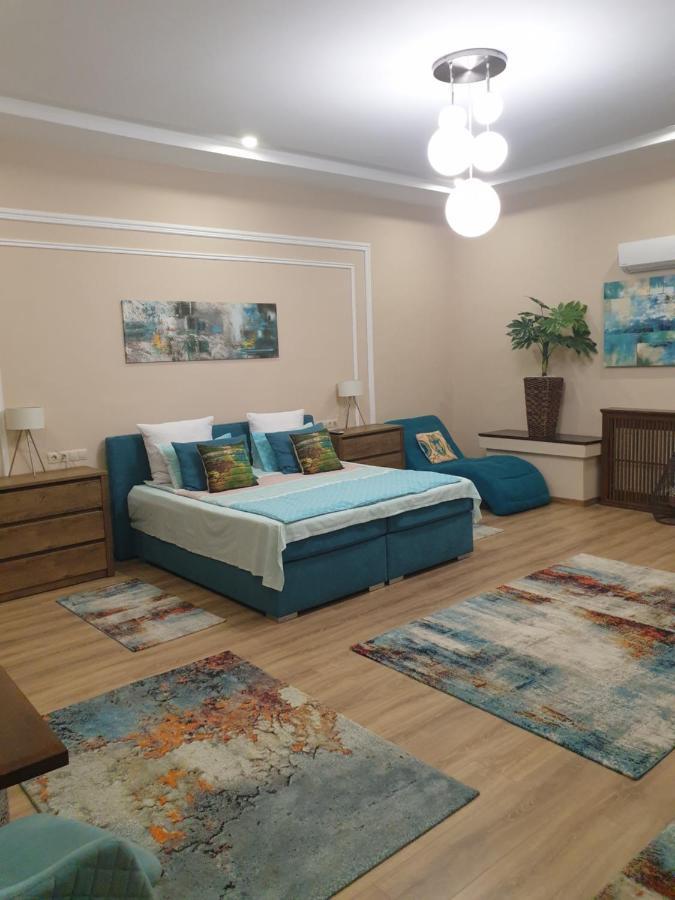Imperial Rooms - Ultracentral - Jacuzzi Cu Hidromasaj Oradea Exterior photo