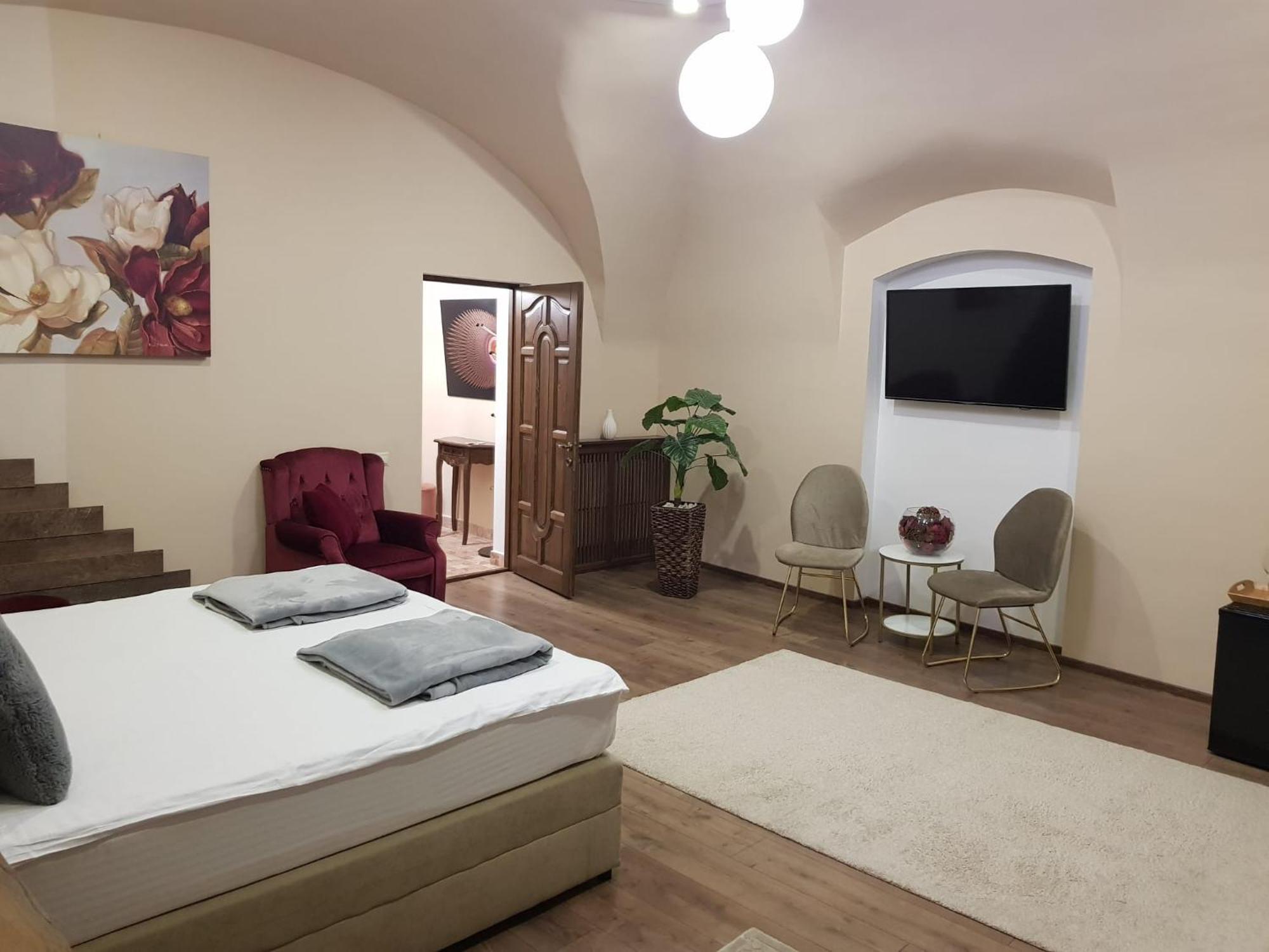 Imperial Rooms - Ultracentral - Jacuzzi Cu Hidromasaj Oradea Exterior photo
