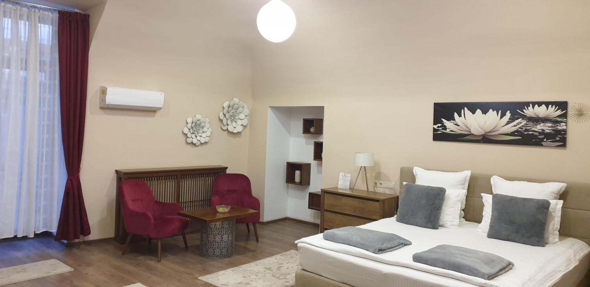 Imperial Rooms - Ultracentral - Jacuzzi Cu Hidromasaj Oradea Exterior photo