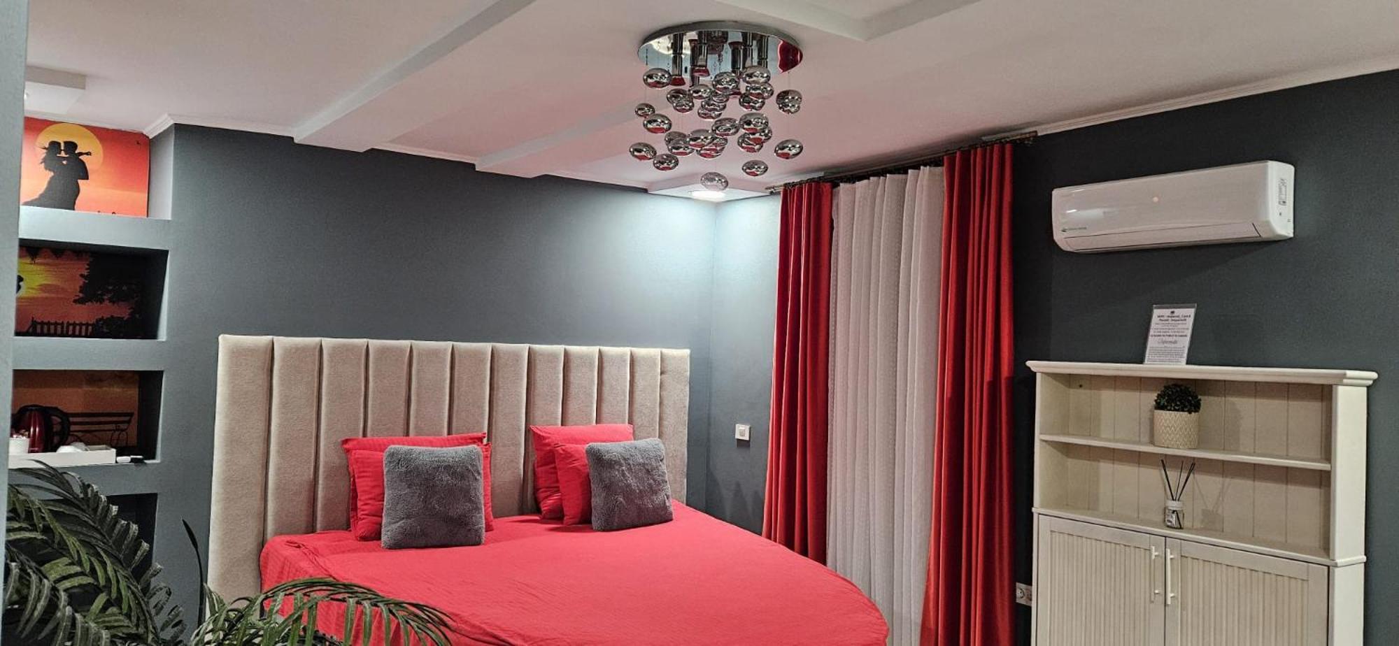 Imperial Rooms - Ultracentral - Jacuzzi Cu Hidromasaj Oradea Exterior photo